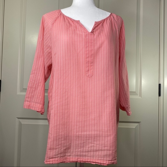 David Jones Pink & white print V neck top - Picture 3 of 13